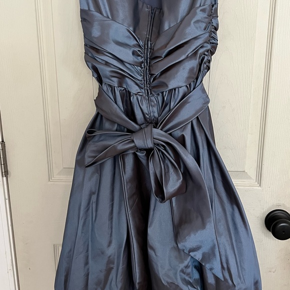 David’s Bridal Junior Semi Formal Strapless, Blue with Black Tones, Size 10 - Picture 3 of 8